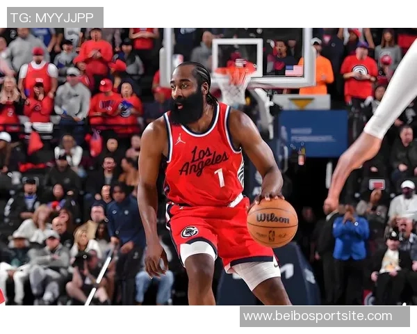 CC单场豪取30分5板10助3断3帽上一位东部球员是09年詹姆斯