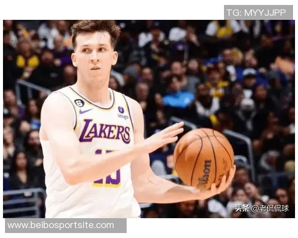 里夫斯单场豪取50分11板9助成为过去40年第四人并与东契奇威少哈登并肩