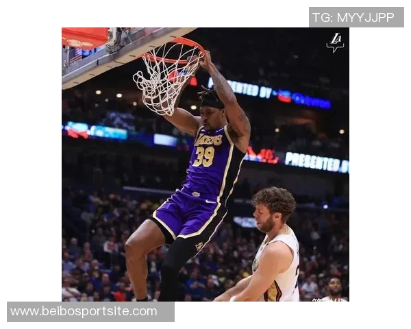 博雷戈透露锡安训练状态良好未来是否参与背靠背待定