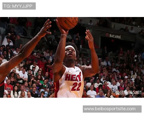 巴特勒表现平平仅得14分罚球命中率高但整体存在感不足 巴特勒表现平平仅得14分罚球命中率高但整体存在感不足